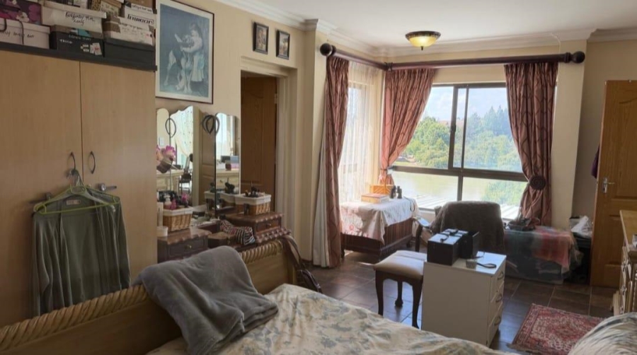 4 Bedroom Property for Sale in Vaal Dam Free State